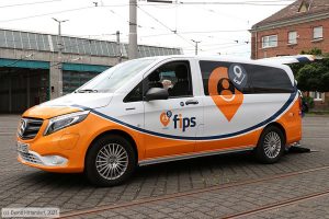 Der Fips-Bus ist ein elektrisch betriebener Transporter, der auf Anruf Personen transportiert.