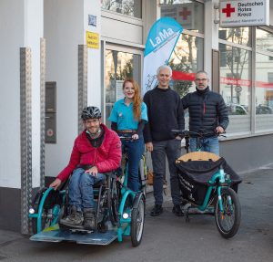 Präsentation des neuen Rollstuhltransportrads des Mannheimer Lastenradradvereins